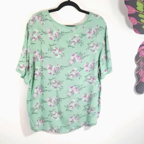CLEARANCE Simply Emma Top Blouse Botanical Pink Green Lightweight Flowy 1X - Picture 8 of 13